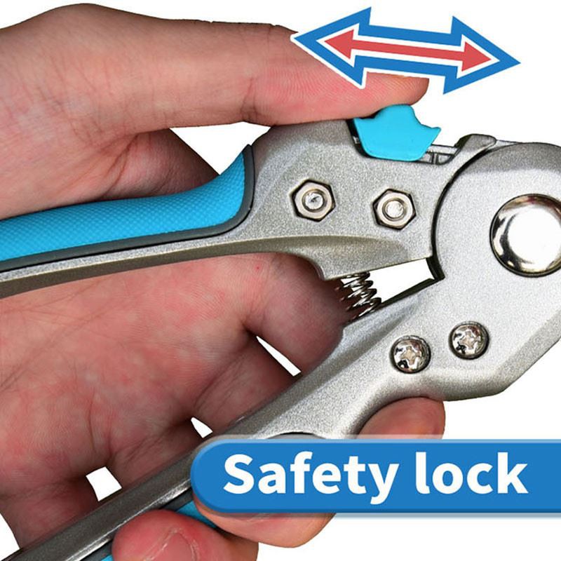 pruner for gardening