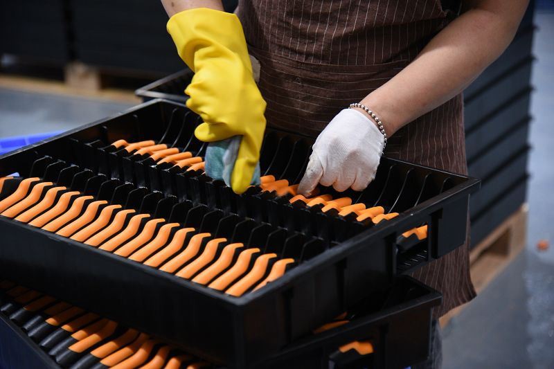 설치 및 포장 작업장